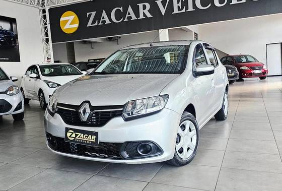 RENAULT SANDERO 1.0 EXPRESSION 16V FLEX 4P MANUAL RENAULT SANDERO 1.0 EXPRESSION 16V FLEX 4P MANUAL